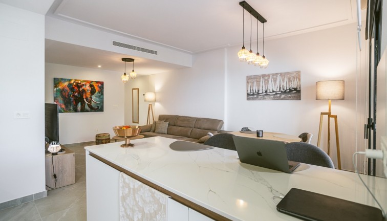 Resale - Apartment - Torrevieja - Playa del Cura