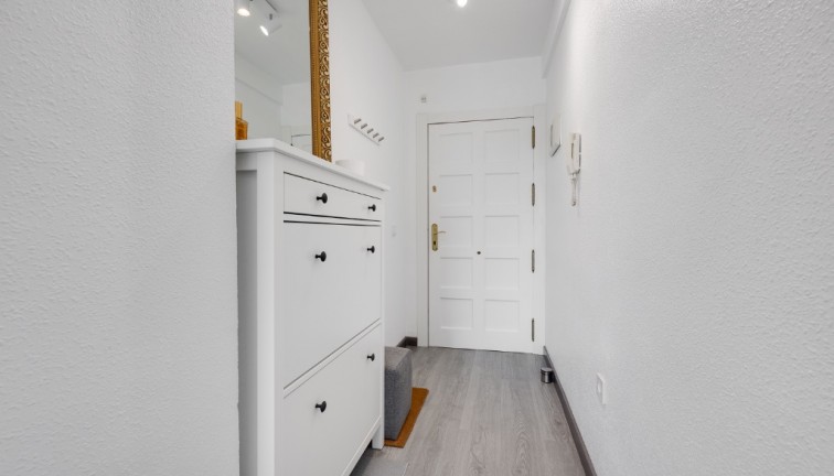 Jälleenmyynti - Asunto - Punta Prima