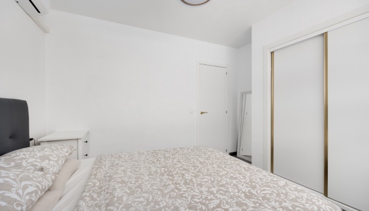 Jälleenmyynti - Asunto - Punta Prima