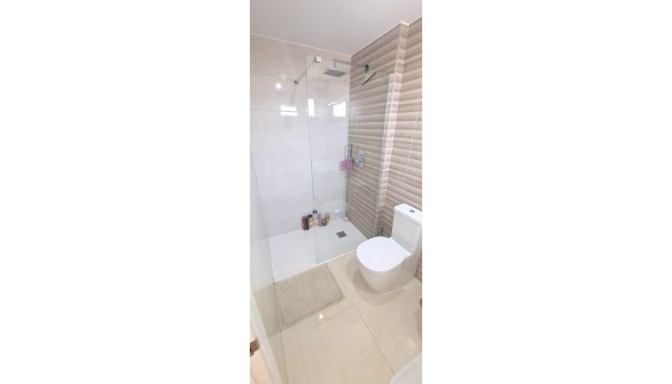 Reventa - Apartamento / piso - Los Dolses - Villamartín