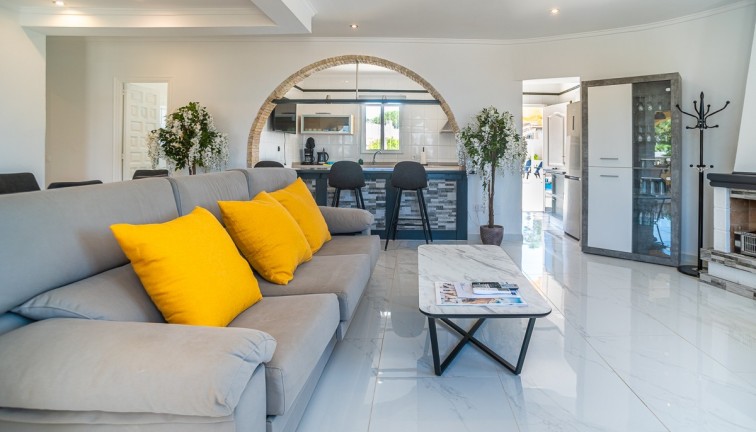 Reventa - Chalet - Torrevieja - La Siesta