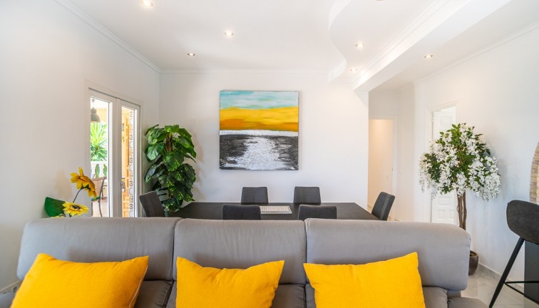 Reventa - Chalet - Torrevieja - La Siesta