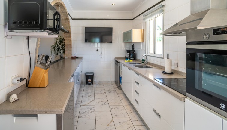 Reventa - Chalet - Torrevieja - La Siesta