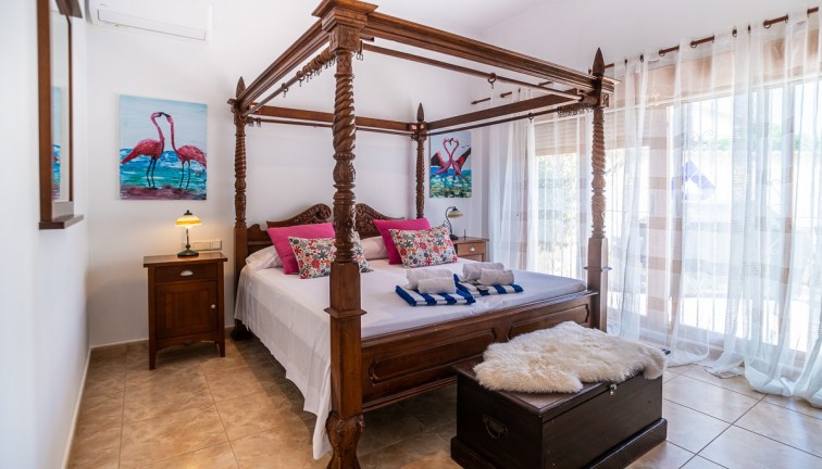 Reventa - Chalet - Torrevieja - La Siesta