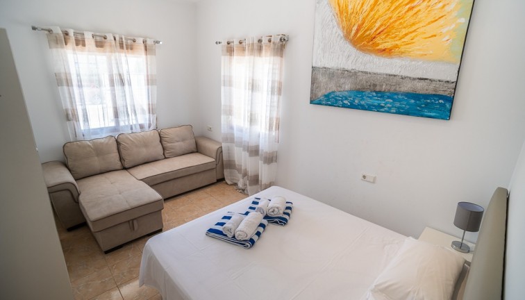 Reventa - Chalet - Torrevieja - La Siesta