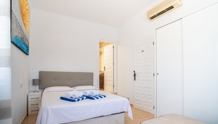 Reventa - Chalet - Torrevieja - La Siesta