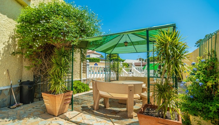 Reventa - Chalet - Torrevieja - La Siesta