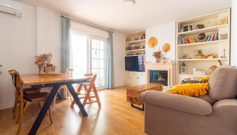 Resale - Apartment - Torrevieja - La veleta