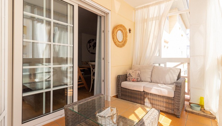 Resale - Apartment - Torrevieja - La veleta