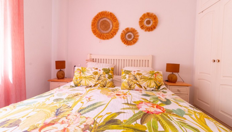 Resale - Apartment - Torrevieja - La veleta