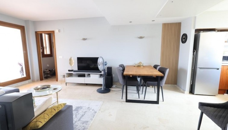 Reventa - Apartamento - Apartamento en el último piso - Torrevieja - Punta Prima