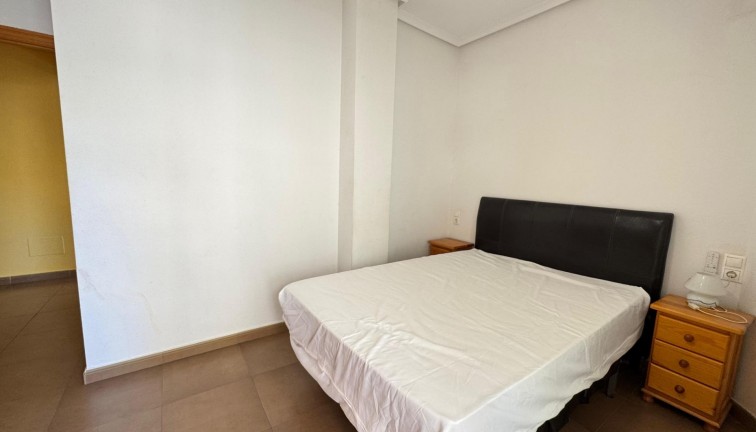 Återförsäljning - Lägenhet - Torrevieja