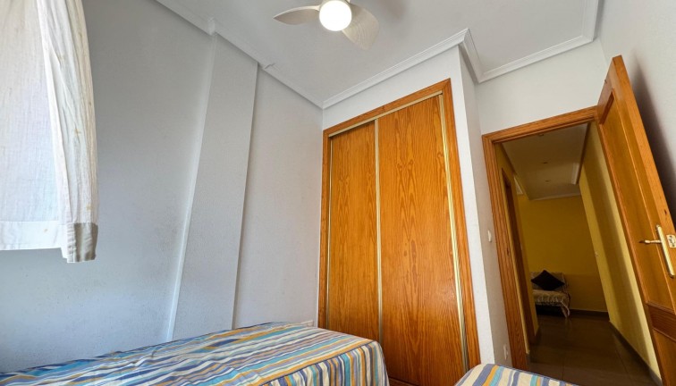 Återförsäljning - Lägenhet - Torrevieja