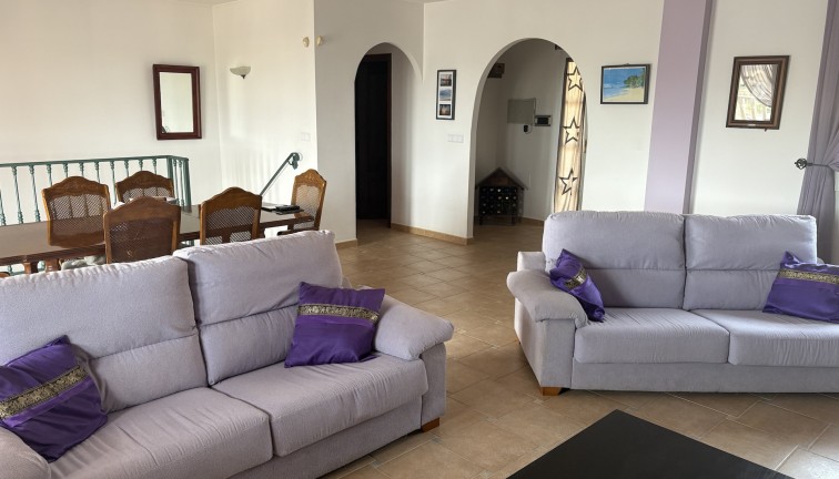 Resale - Chalet - Algorfa