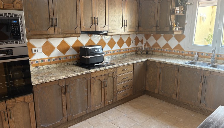 Resale - Chalet - Algorfa