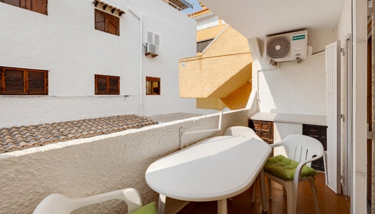 Återförsäljning - Lägenhet - Torrevieja - LA MATA