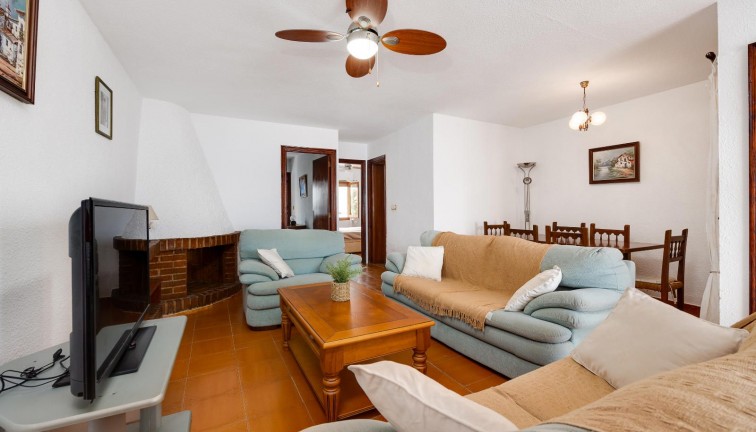 Återförsäljning - Lägenhet - Torrevieja - LA MATA