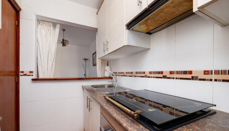 Återförsäljning - Lägenhet - Torrevieja - LA MATA