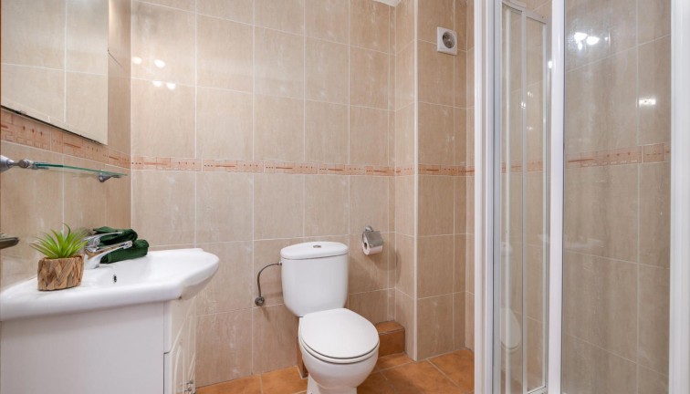 Återförsäljning - Lägenhet - Torrevieja - LA MATA