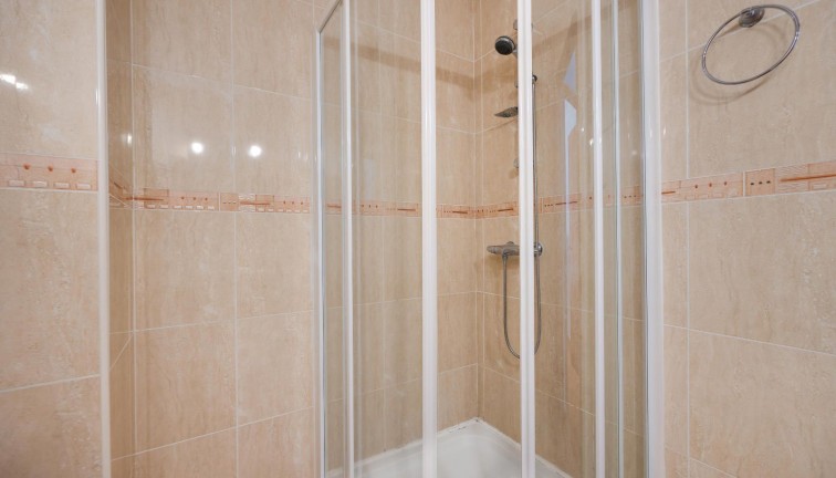 Återförsäljning - Lägenhet - Torrevieja - LA MATA