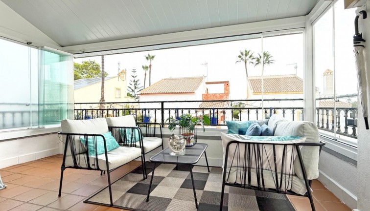 Resale - Chalet - Orihuela Costa - Villamartín