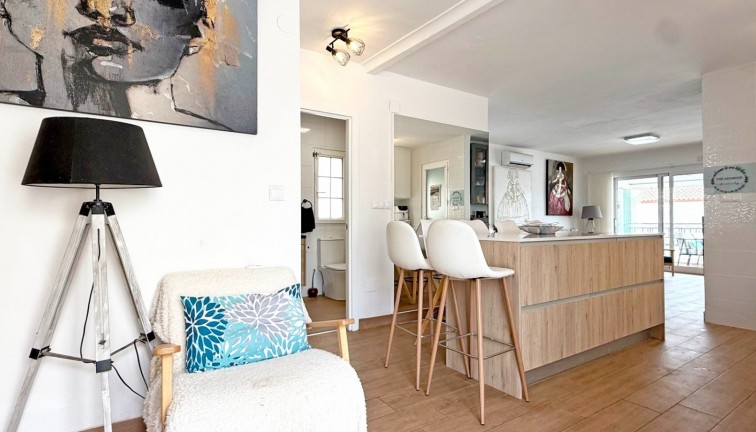 Resale - Chalet - Orihuela Costa - Villamartín