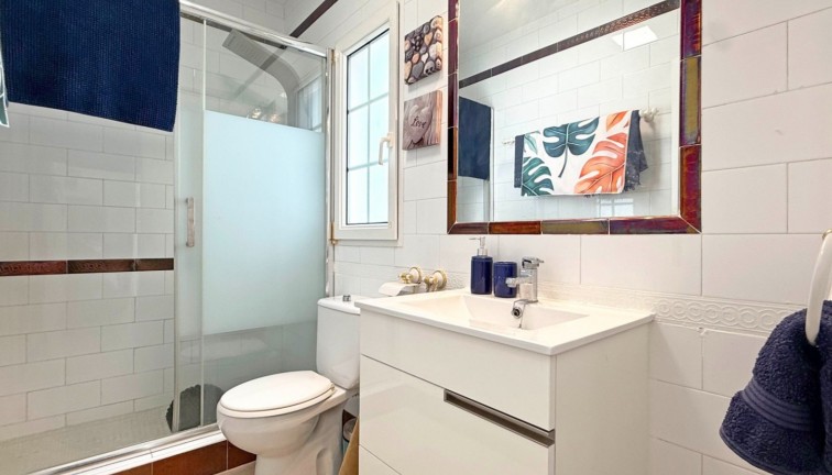 Resale - Chalet - Orihuela Costa - Villamartín