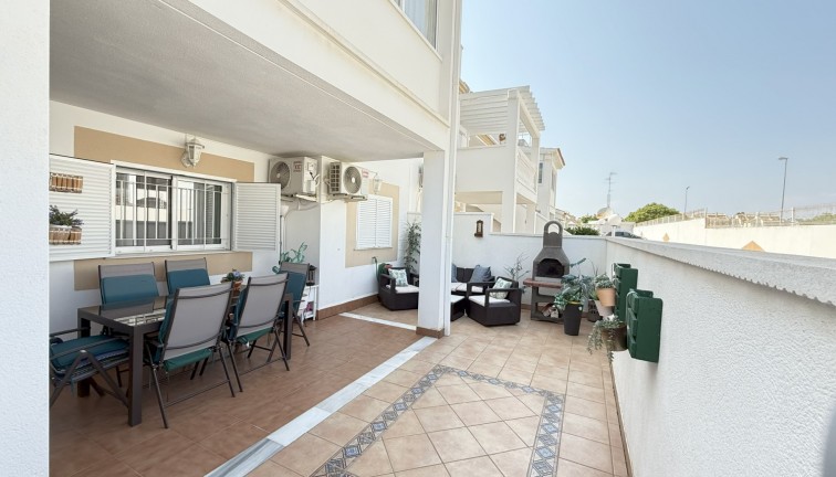 Resale - Apartment - Orihuela Costa - La Zenia