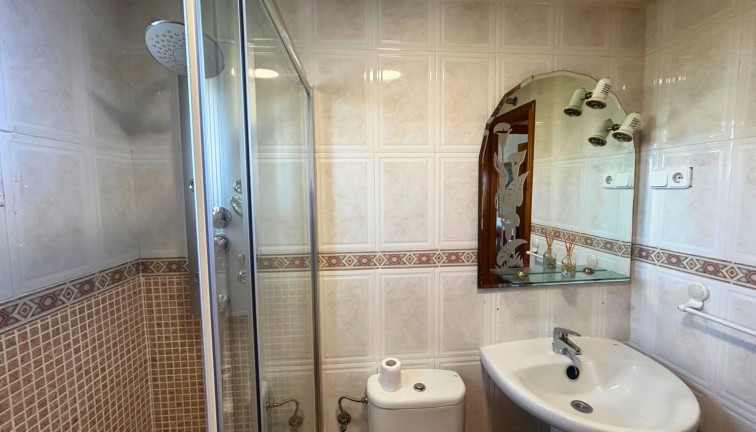 Resale - Apartment - Torrevieja