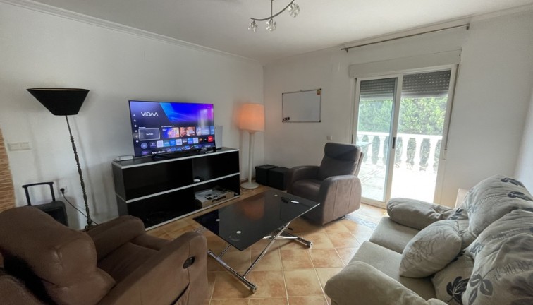 Jälleenmyynti - Finca - Daya Vieja