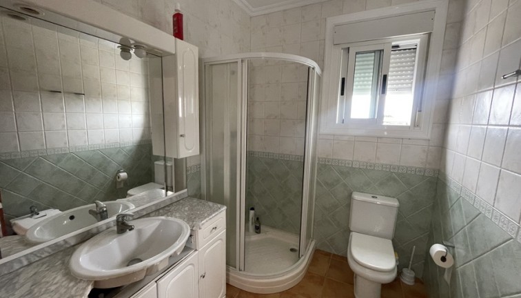 Jälleenmyynti - Finca - Daya Vieja