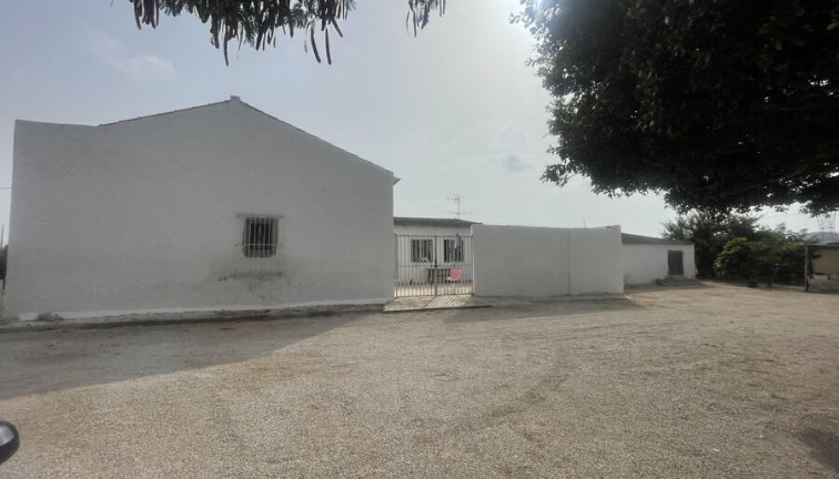 Resale - Finca - Rojales