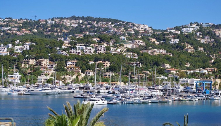 Jälleenmyynti - Asunto - Port d'Andratx - Andratx