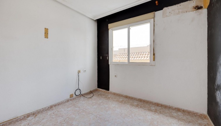 Reventa - Casa adosada - Los Montesinos - LOS MONTESINOS