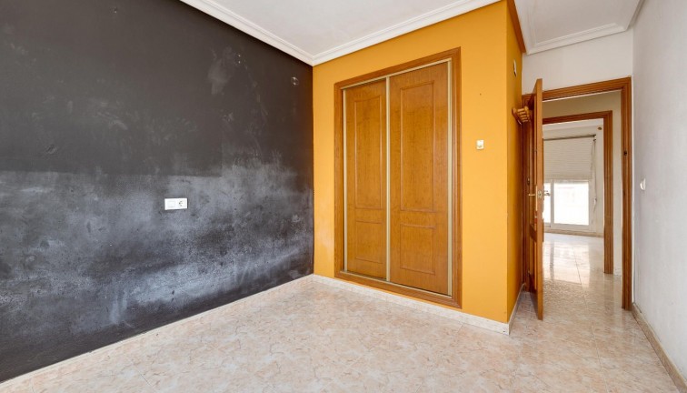 Reventa - Casa adosada - Los Montesinos - LOS MONTESINOS