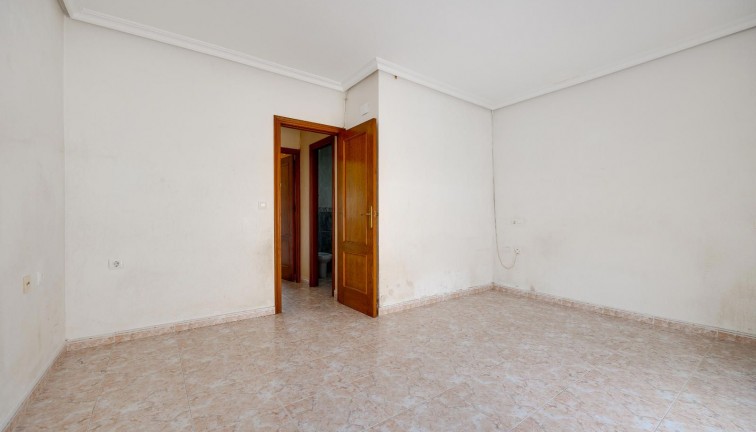 Reventa - Casa adosada - Los Montesinos - LOS MONTESINOS