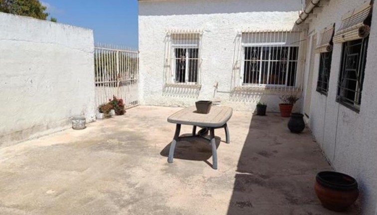 Resale - Finca - Rojales