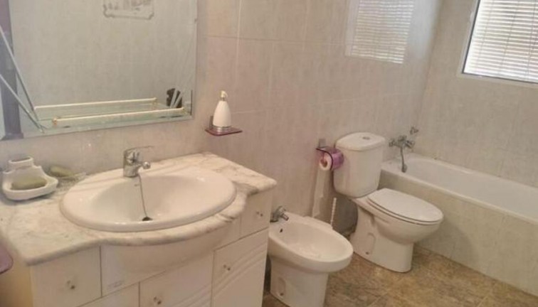 Resale - Finca - Rojales