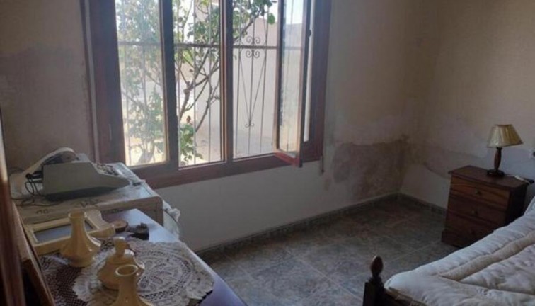 Resale - Finca - Rojales