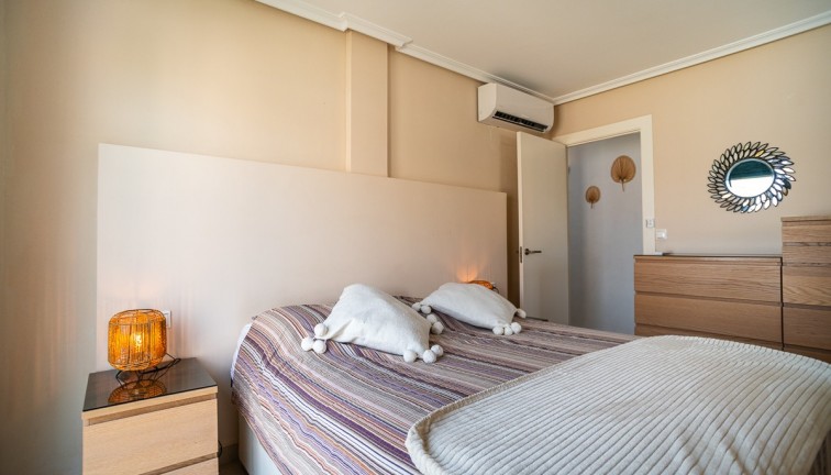 Reventa - Chalet - Torrevieja - Los Balcones