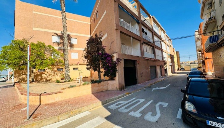 Reventa - Apartamento / piso - La Mata - LA MATA