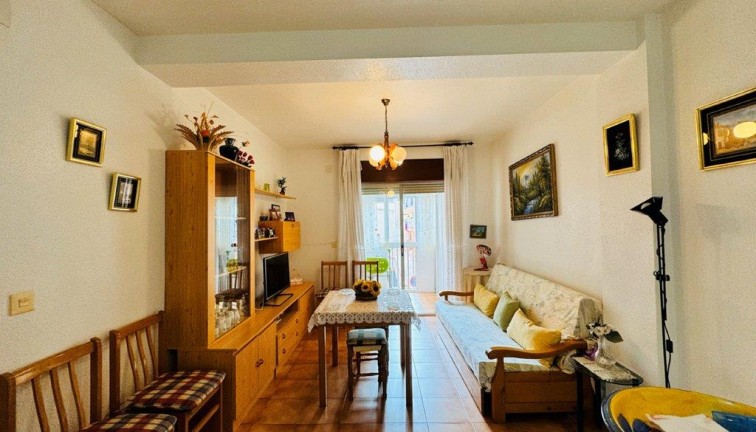 Reventa - Apartamento / piso - La Mata - LA MATA