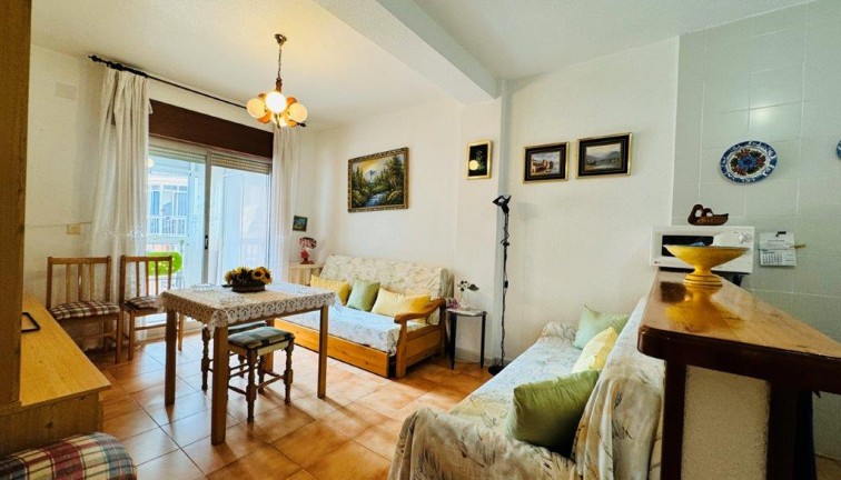 Reventa - Apartamento / piso - La Mata - LA MATA