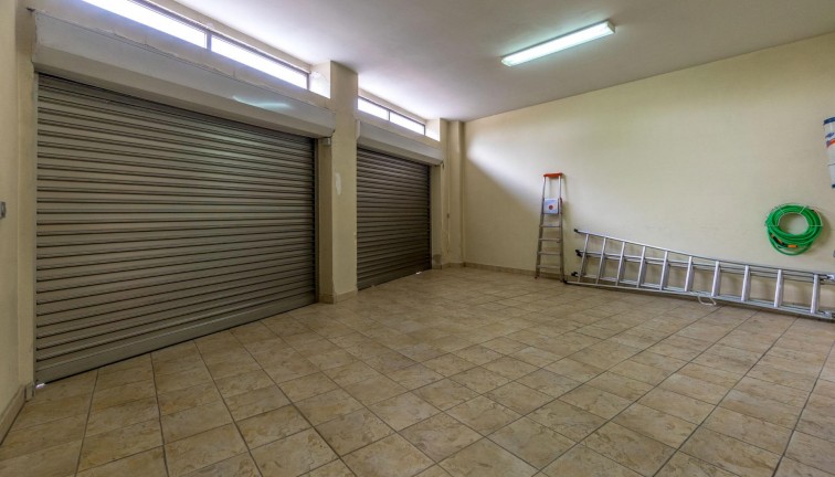 Resale - Chalet - Rojales