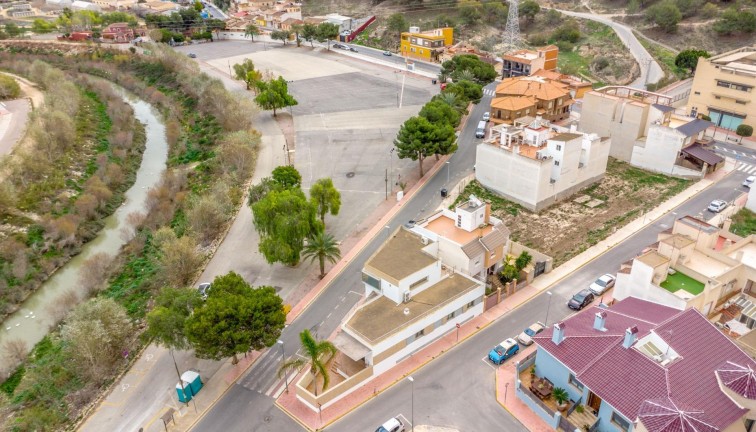 Resale - Chalet - Rojales