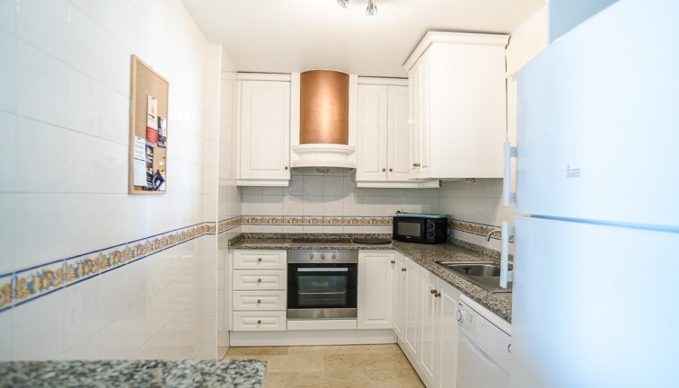 Reventa - Apartamento / piso - Orihuela - Villamartín