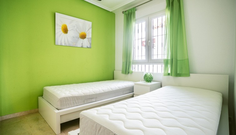 Reventa - Apartamento / piso - Orihuela - Villamartín