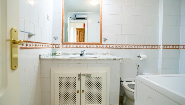 Reventa - Apartamento / piso - Orihuela - Villamartín