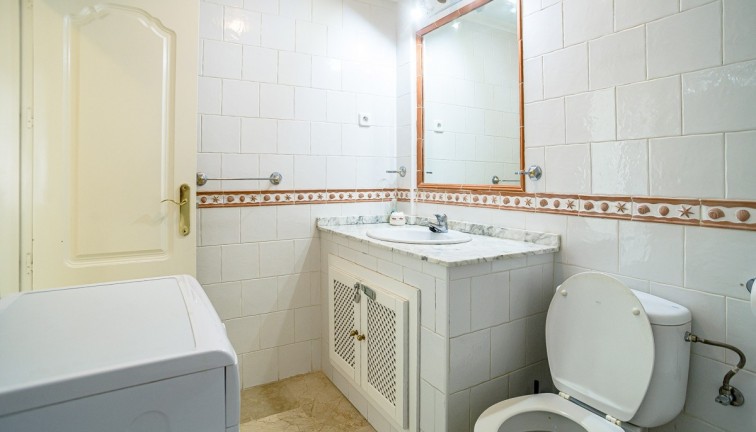 Reventa - Apartamento / piso - Orihuela - Villamartín