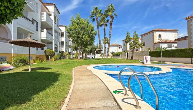 Resale - Apartment - Orihuela Costa - Villamartín